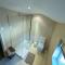 Richmond Apartment