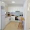 Modern 2bd appartment near mall- Internet 1Gbps