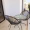 Modern 2bd appartment near mall- Internet 1Gbps