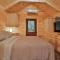 Ryon Tiny Home Cabin City-side Rustic Retreat