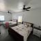 Lakefront-Private Dock-Lakeview-Sleeps 20 plus - Porum