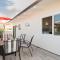 Bright Ocean View Escape Unit #1