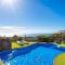 Villa Bonifacio