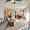 Cozy Fresno Condo with Balcony and Pool Access - Фресно