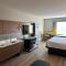 Microtel Inn & Suites by Wyndham Hot Springs