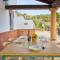 Casa Rural " Los Cuatro Olivos"
