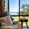 The Cabin By the Sea - Cosy Waterfront Getaway - Lunawanna