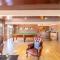 Casa Carinho, 24 Wallawa Rd - spectacular water views, pet friendly, air con and Wi-Fi