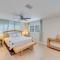 Modern Waterfront Pool Home with Direct Gulf Access, Pet Friendly! - Cape Coral