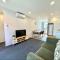 Immaculate - 2 Bedroom Townhouse close to Fruitvale train station - Auckland