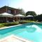 Villino Blu private villa on the Chianti hils 102 pax