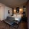 The Glam Boutique Hotel & Apt