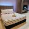 Regalia Comfort Suites KLCC SkyPool