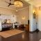 Castle Hill Bungalow by Seven Angels