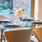 Stylish 2 Bed Apt 18 - City Centre, FREE Parking, Espresso Machine & Netflix - Hosted by Stay Host Save - Sheffield