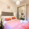 Stylish 2 Bed Apt 18 - City Centre, FREE Parking, Espresso Machine & Netflix - Hosted by Stay Host Save - Sheffield