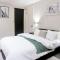 Central Manchester Luxury 2 Bed Apartment with Balcony Central Manchester Luxury 2 Bed Apartment with Balcony