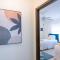 Bollinger Duplex, A - هولمز بيتش