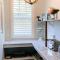 < 2 Mi to Dtwn Waco! Whimsical Home w/ Porch