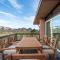 Luxury Uptown home with Views and Hot Tub - سيدونا