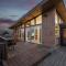 Luxury Uptown home with Views and Hot Tub - سيدونا
