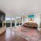 Luxury Uptown home with Views and Hot Tub - سيدونا