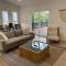Uptown Vacation Villa at The OZ with Hot tub and Views