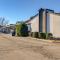 Toledo Vacation Rental about 8 Mi to Downtown!