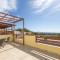 Spotless 3 BRs house w/ pool