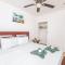 Spotless 3 BRs house w/ pool