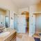 Hillview Hideaway