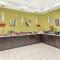 Best Western Plus New Englander