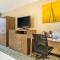 Best Western Plus New Englander