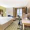 Best Western Plus New Englander - Woburn