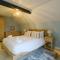 Boat Shelter Cottage