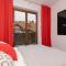 Spacious Two-Story 4-Bedroom House with Parking and Garden in Warsaw by Noclegi Renters