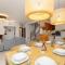 Spacious Two-Story 4-Bedroom House with Parking and Garden in Warsaw by Noclegi Renters