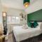 Pass the Keys Stylish Modern 3 bed house with Parking - Рикмансворт