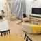 Grand studio lumineux au calme, centre historique