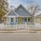 Brenham Rental with Deck and Yard Less Than 1 Mi to Downtown!