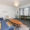 Brett Stays - Modern - All Mod Cons - IPTV - BBQ - Sleeps 8 - Avonmouth