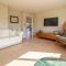 Luxurious resort house near beach - Mallards