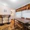 Chardonnay Cottage - GOTL Strip - Cozy & Quaint