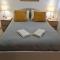 Amazing Apartment in Raanana up to 5 Guests - & Swimming pool - Jacuzzi & Gym