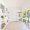Evoke - Shoal Bay, 2 Leonard Ave , Stylish holiday house with air con, Wi-Fi & boat parking