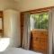 Seaview, Sun and Surf - Piha Holiday Home - Piha