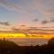 Seaview, Sun and Surf - Piha Holiday Home - Piha