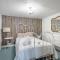 Breathtaking Lake View With Spa Chalet 360 - Chertsey