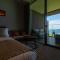 GOTO RETREAT by Onko Chishin - Goto