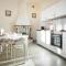 Amazing Home In Ponte Buggianese With Kitchen